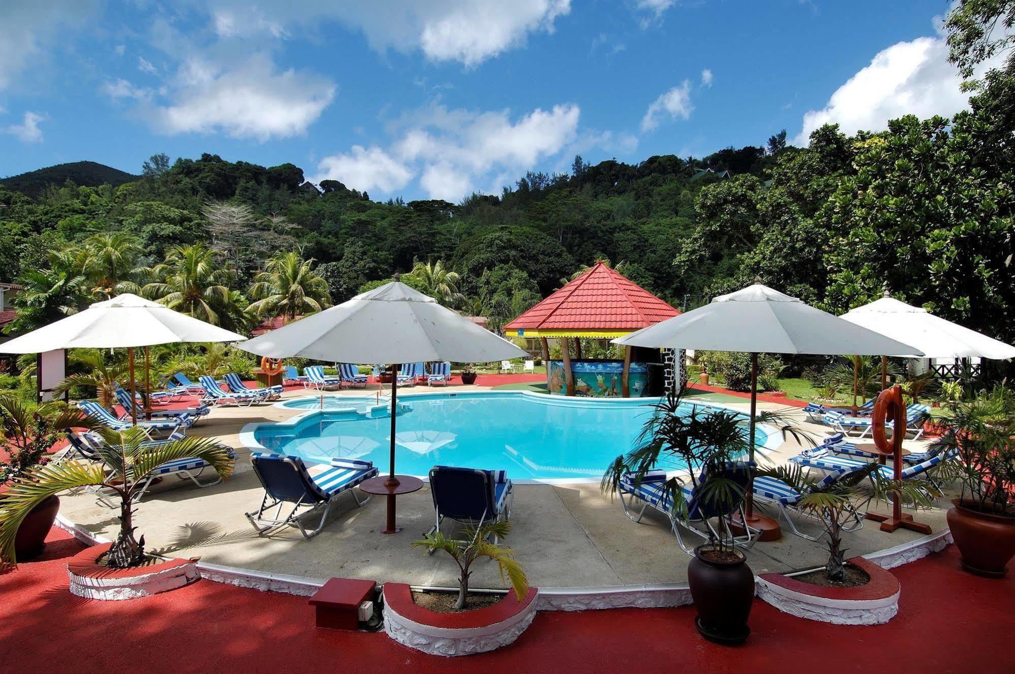 Berjaya Praslin Resort 3*