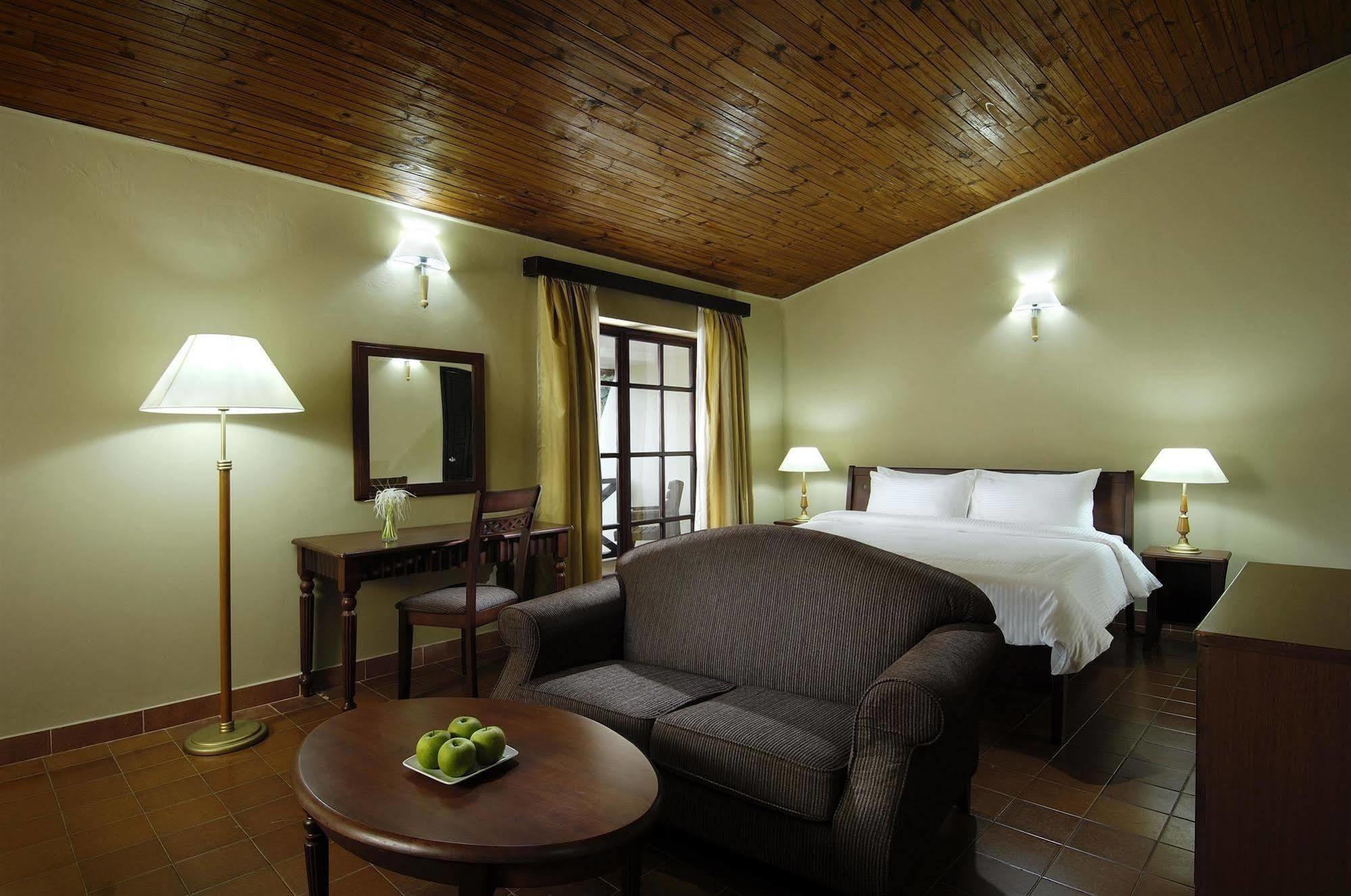 Berjaya Praslin Resort 3*